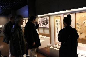 모로코 외교관 대한민국역사박물관 방문