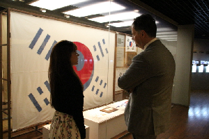 주한 헝가리 대사, 대한민국역사박물관 방문