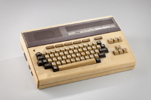 金星ファミコン-100のキーボード